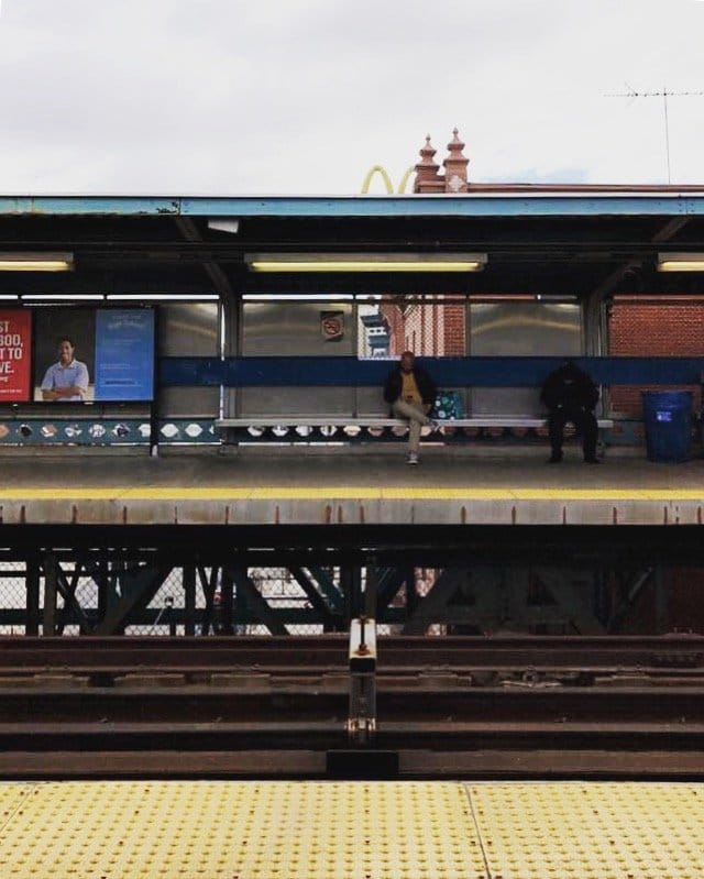 capsule-suitcase-navigating-philadelphia-subway