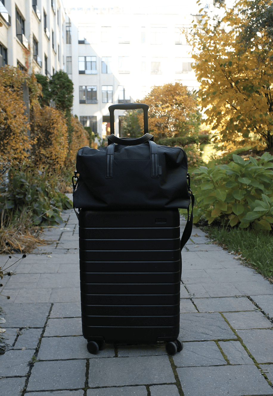 away everywhere duffle bag review