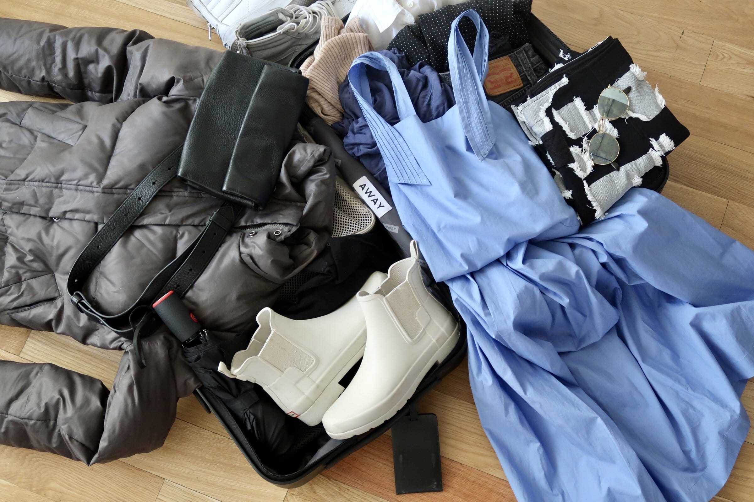 how to pack for summer and winter weather