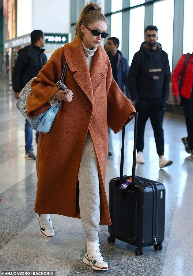 Airport outfits clearance winter